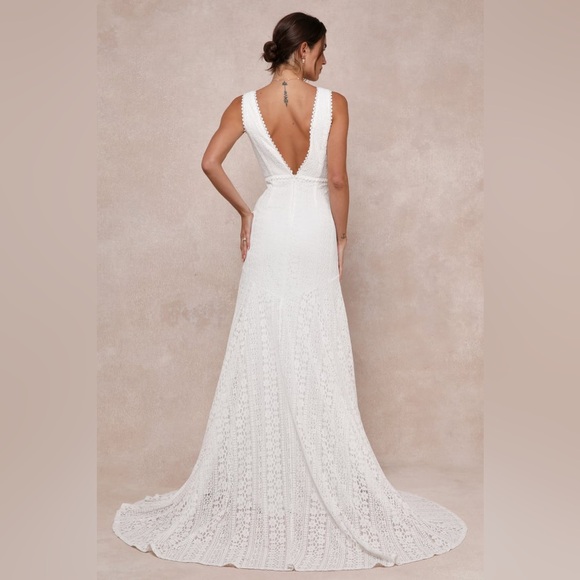 Lulus-Infinite Bliss Ivory Lace Sleeveless Backless Trumpet Maxi Dress (M/S) - Picture 2 of 5